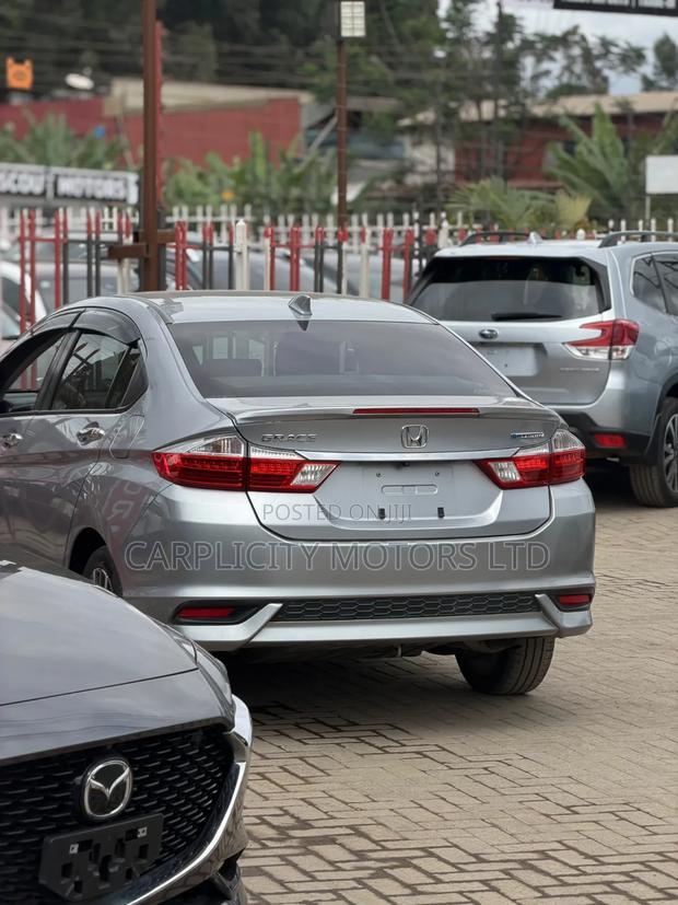 Honda Grace 1.5 Hybrid FWD 2019 Silver