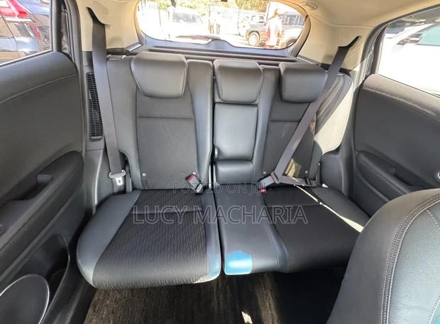 Honda Vezel 2019 Black