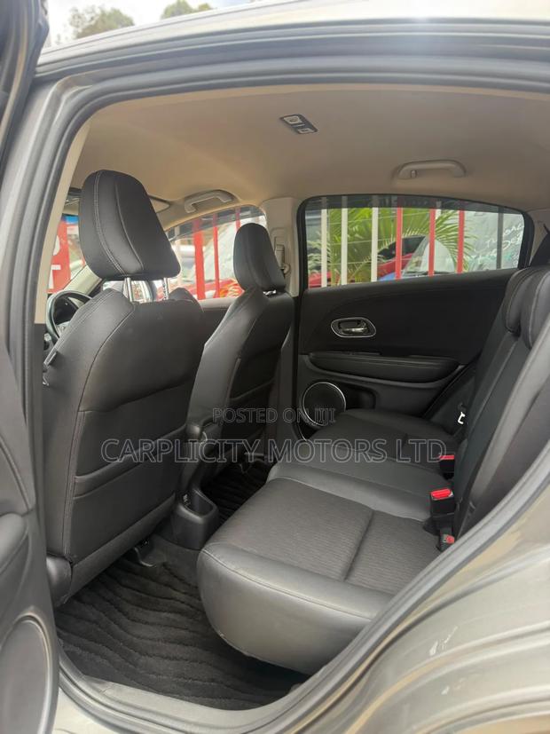 Honda Vezel 1.5 Hybrid 2WD 2019 Gray