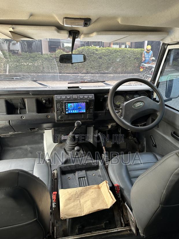 Land Rover Defender 2009 White