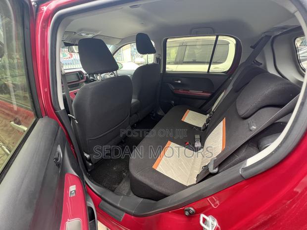 Toyota Passo 2020 Maroon