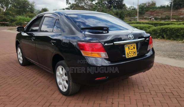 Toyota Allion 2012 Black