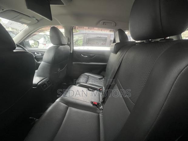 Nissan X-Trail 2019 Green