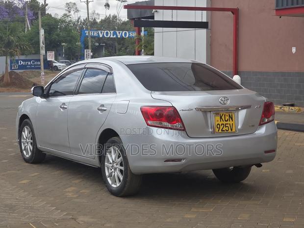 Toyota Allion 2010 Silver