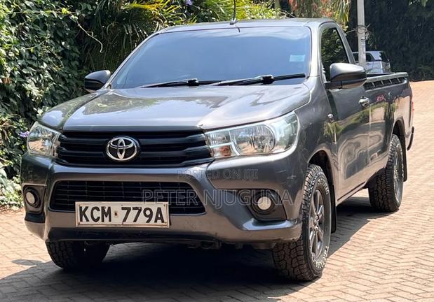 Toyota Hilux Revo Single Cab Deisel 2.4 RWD 2017 Gray