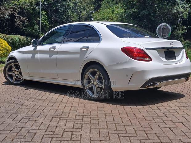Mercedes-Benz C200 2016