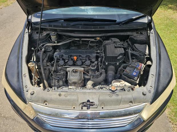 Honda Stream 1.7i ES 2011 Gray