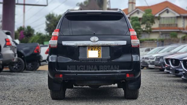 Toyota Land Cruiser Prado 2.7 i 2013 Black