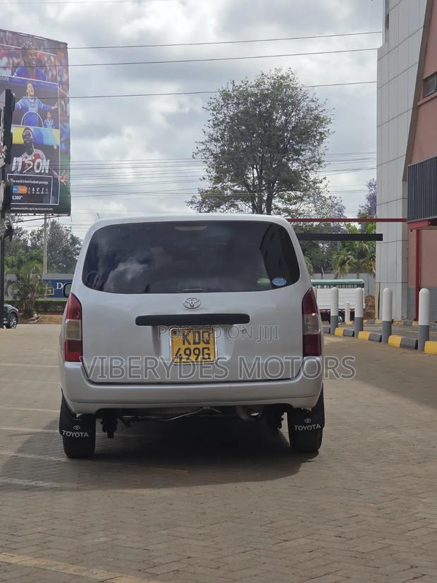 Toyota Probox 2019 Silver