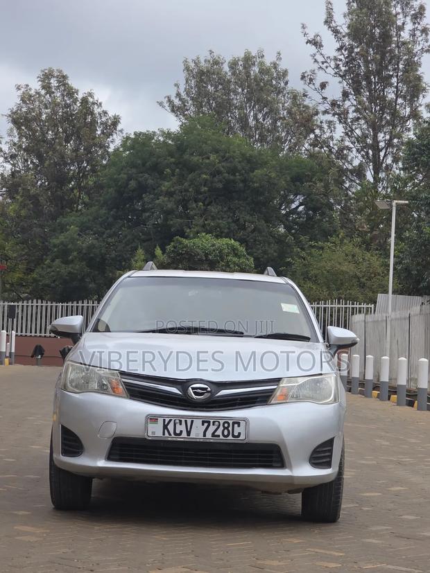 Toyota Corolla Fielder 2012 Burgundy