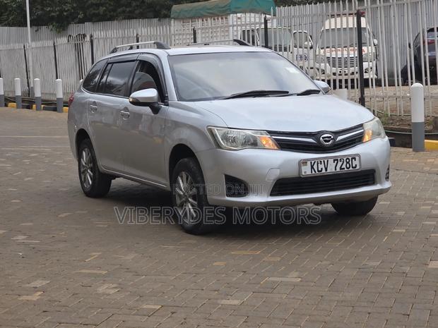 Toyota Corolla Fielder 2012 Burgundy