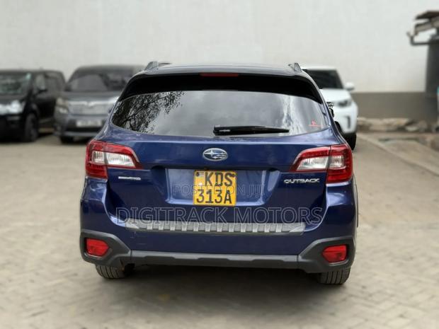 Subaru Outback 2017 Blue