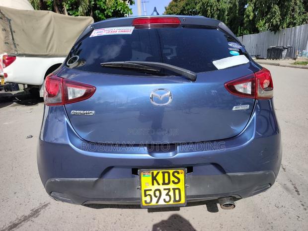 Mazda Demio 2017 Blue