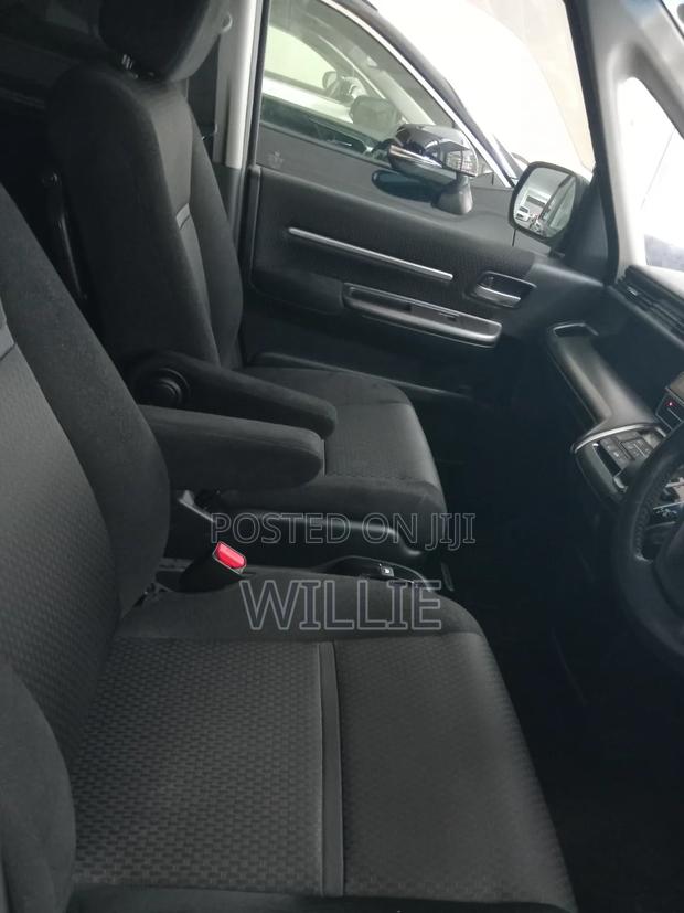 Honda Stepwgn 2019 Black