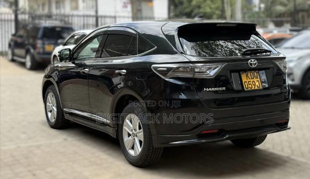 Toyota Harrier 2017 Black