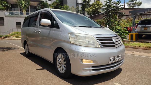Toyota Alphard 2.4 Petrol AWD 2008 Silver