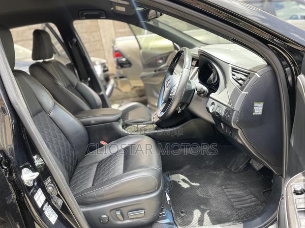Toyota Harrier 2.0 2019 Black