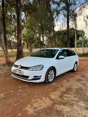 Volkswagen Golf Variant 2015 White for sale
