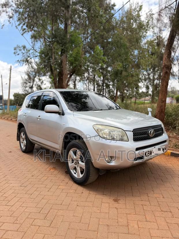 Toyota RAV4 2008 Silver