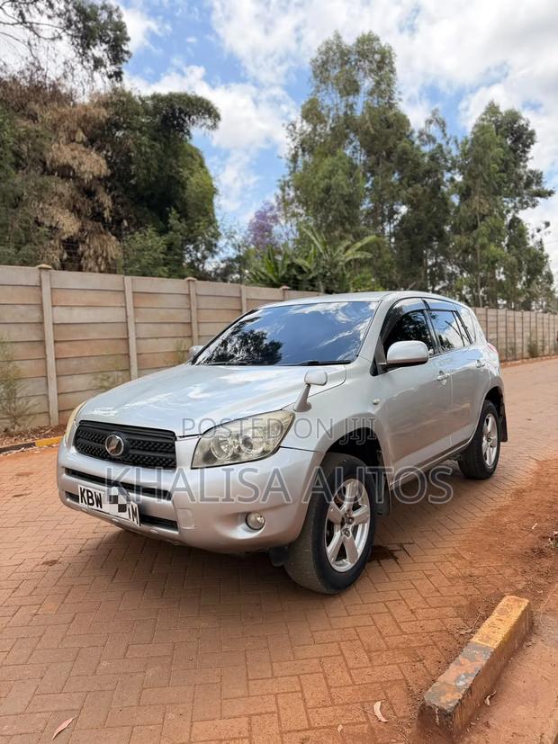 Toyota RAV4 2008 Silver
