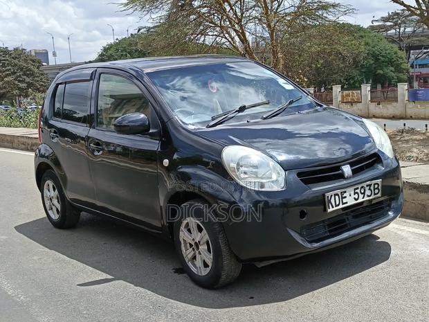 Toyota Passo 2014 Black