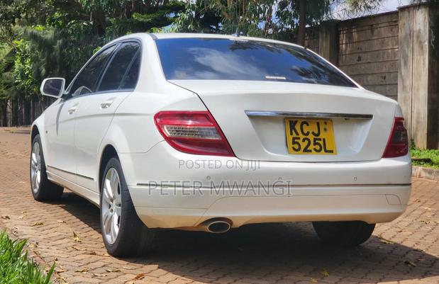 Mercedes-Benz E200 2010 White