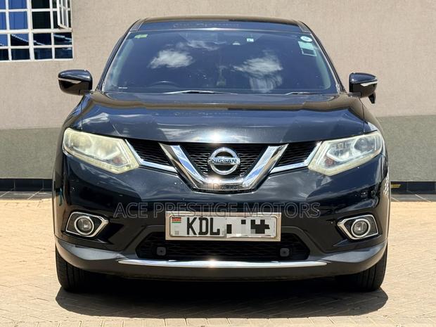 Nissan X-Trail 2015 Black