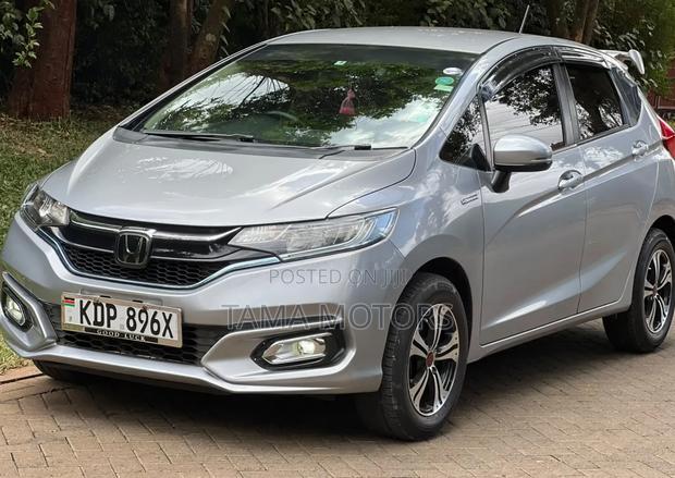 Honda Fit 2017 Gray