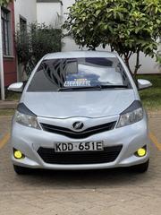 Toyota Vitz 2014 Silver for sale