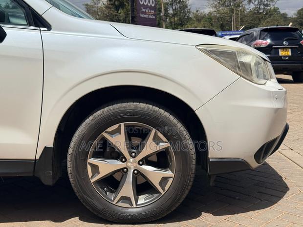 Subaru Forester 2014 White