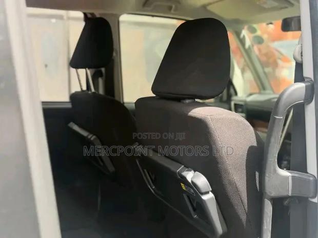 Toyota Tank 2019 Pearl