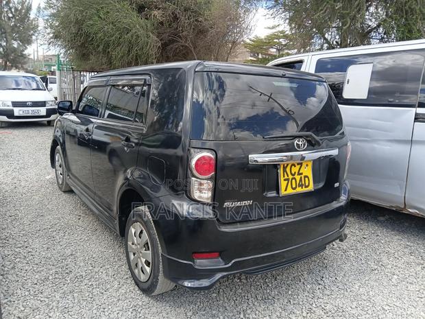 Toyota Rumion 2025 Black