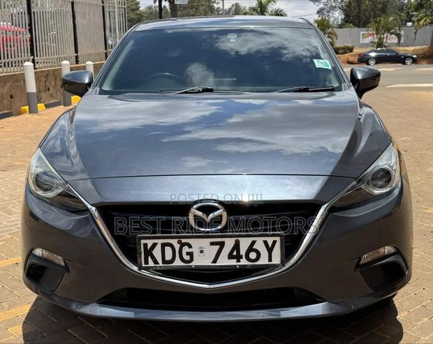 Mazda Axela SV Premium 2014 Gray