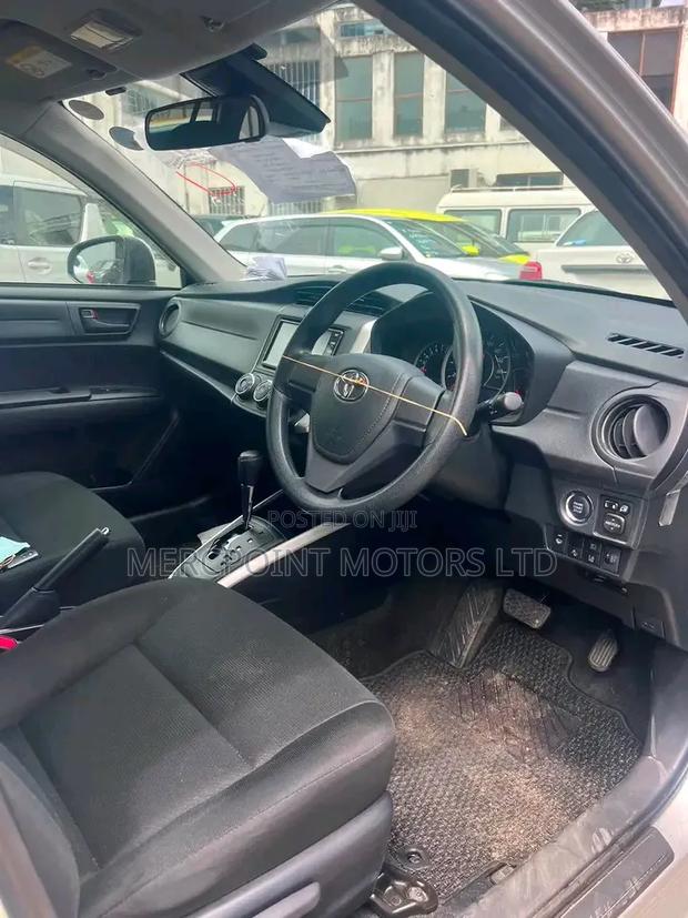 Toyota Corolla Fielder 1.5 Petrol AWD 2019 Silver