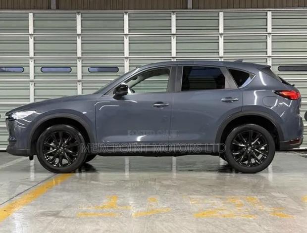 Mazda CX-5 2021 Gray
