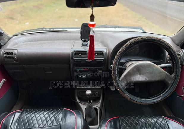 Toyota Starlet 1997 White