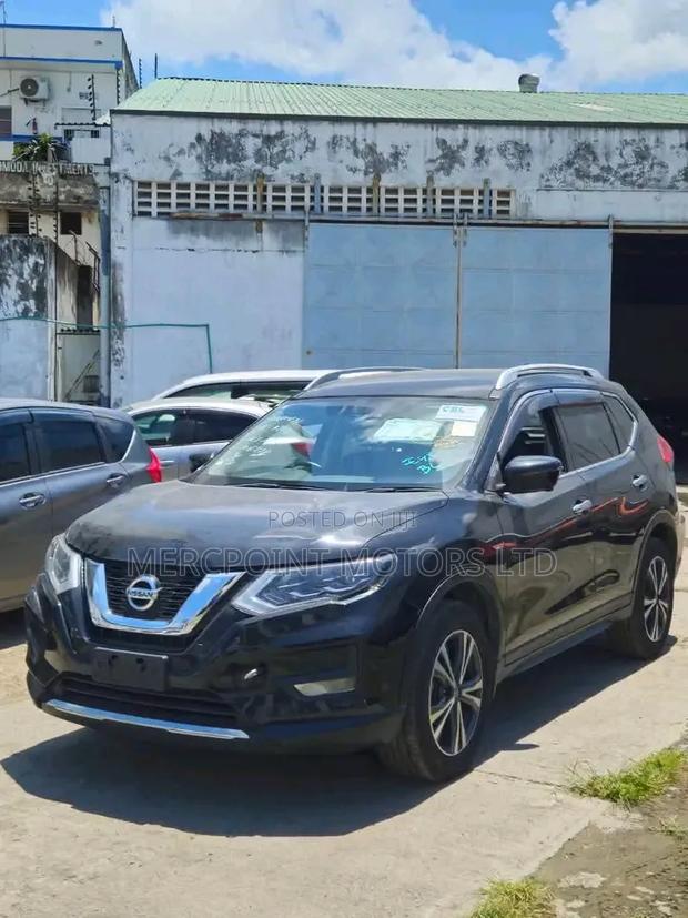 Nissan X-Trail 2019 Matt Black