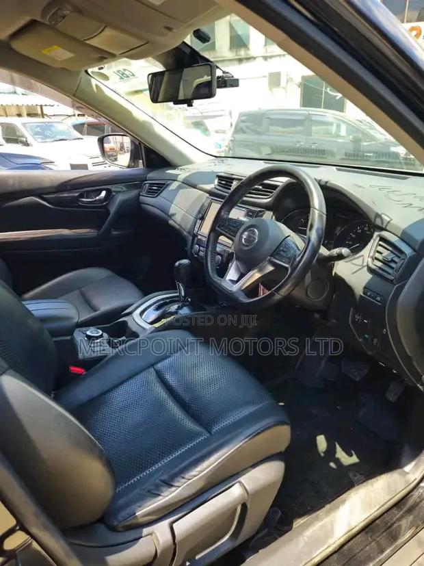 Nissan X-Trail 2019 Matt Black