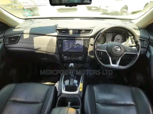 Nissan X-Trail 2019 Matt Black