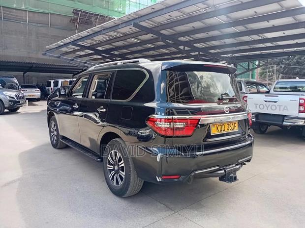 Nissan Patrol 2021 Black