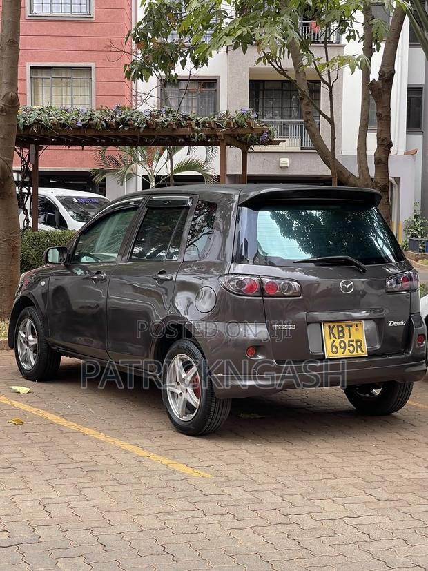 Mazda Demio 2006 Burgundy