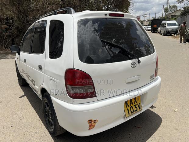 Toyota Corolla Spacio 2004 White