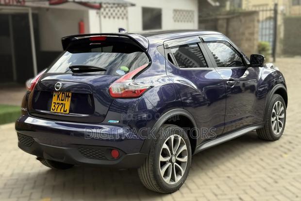 Nissan Juke 2016 Blue
