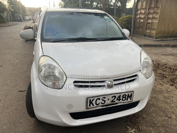 Toyota Passo 2012 White