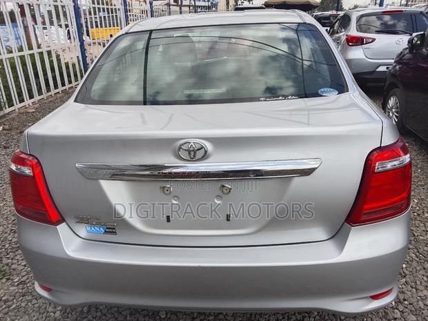 Toyota Axio 2019 Silver
