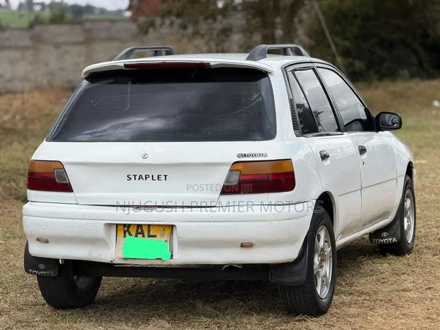 Toyota Starlet Glanza 1995 White