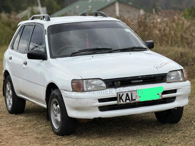 Toyota Starlet Glanza 1995 White