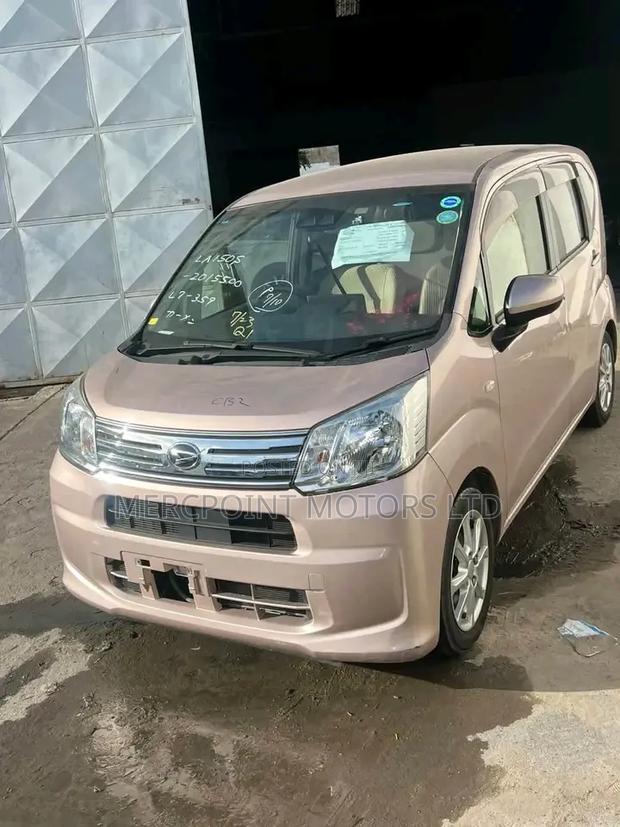 Daihatsu Move 2019 Pink