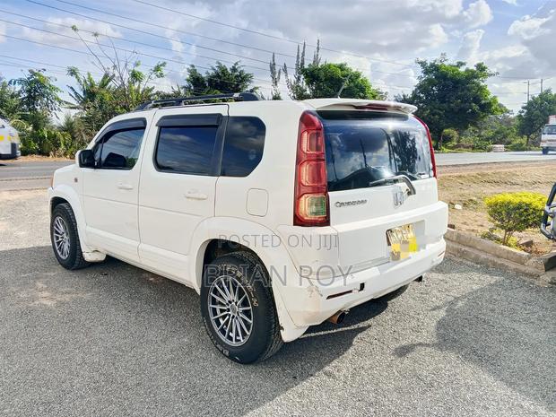 Honda Crossroad 2007 White