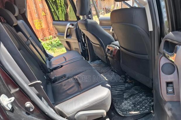 Toyota Land Cruiser Prado 2015 Black